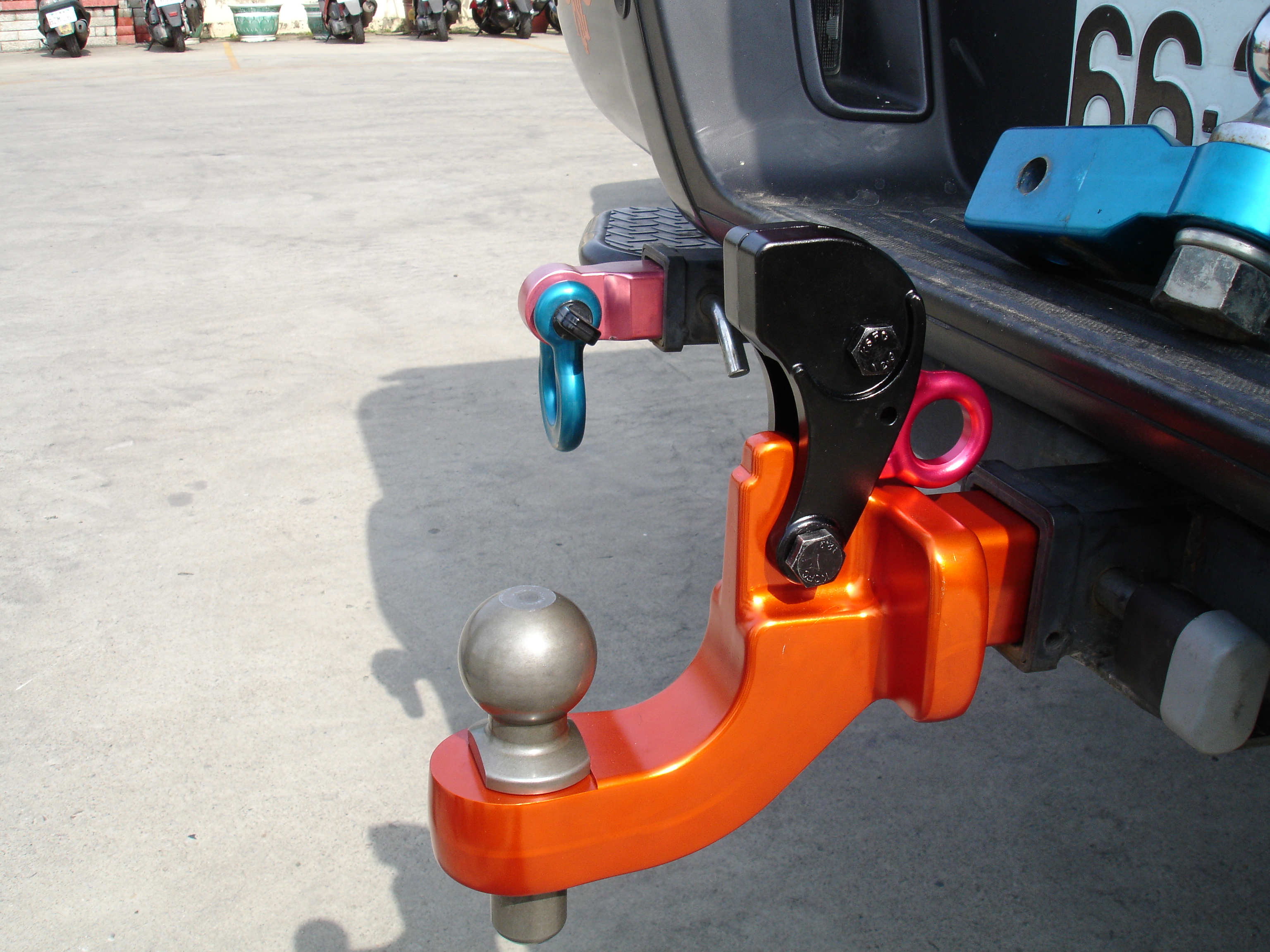 Heavy Duty Towing Hitches for Cars and Rear Recovery Tow Hitch Aupart